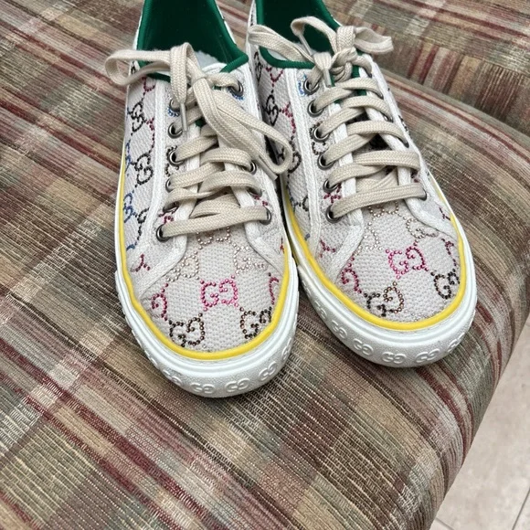 Gucci | Shoes | Gucci Sneakers Worn Once Excellent Condition  display picture 1